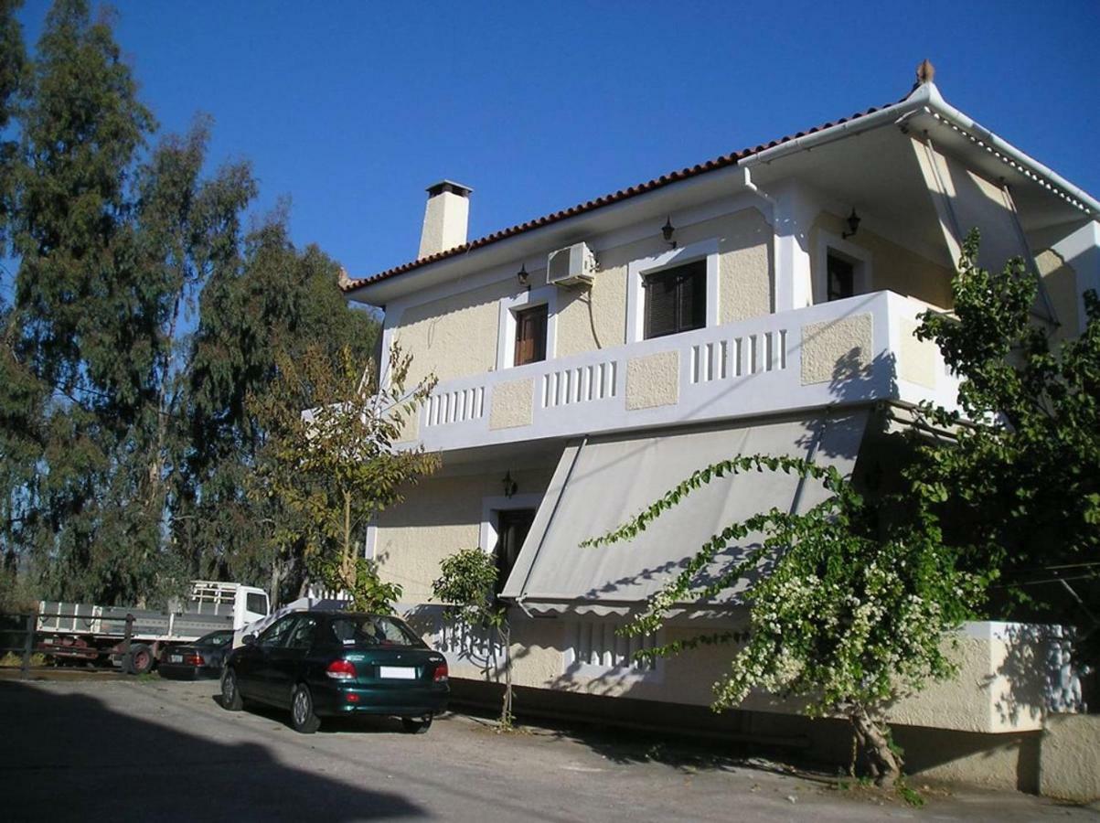 Artistica Villa Ermioni Exterior photo